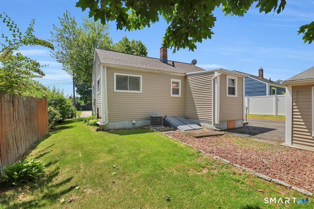 13 Predem Road Bristol, CT 06010 - Photo 26 of 31