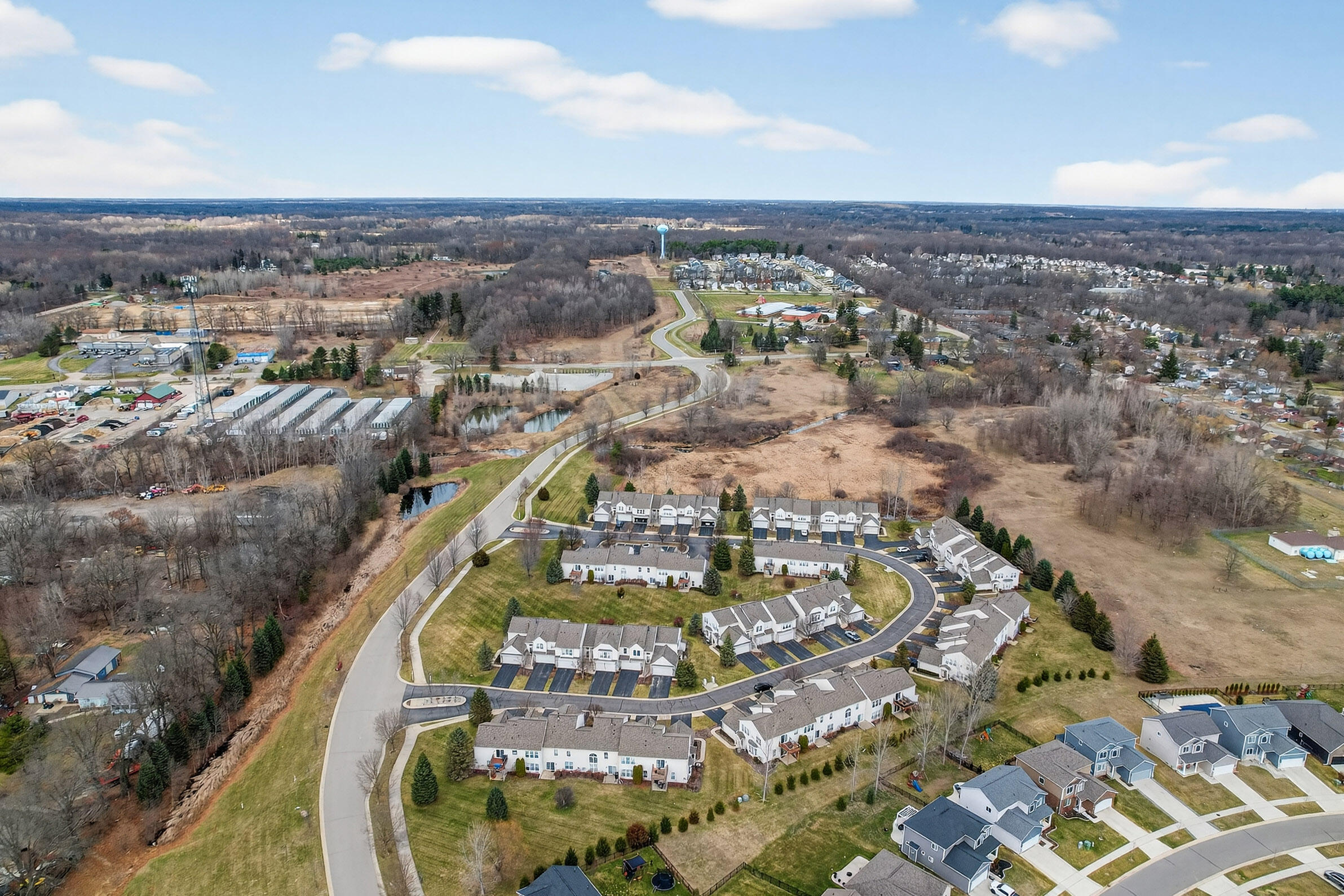 518 Dockside Circle Holly, MI 48442 - Photo 29 of 32 DJI_0985