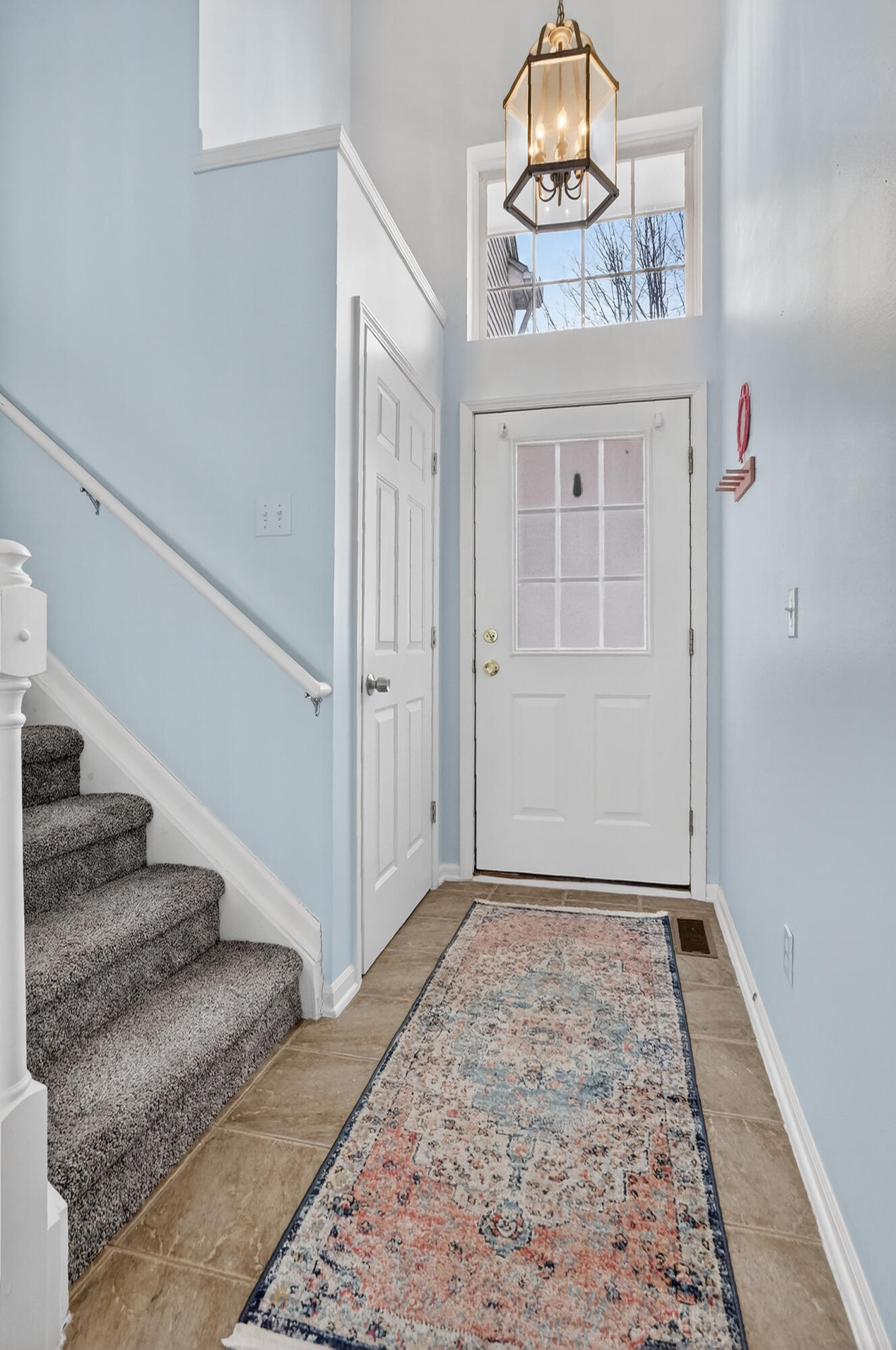 518 Dockside Circle Holly, MI 48442 - Photo 6 of 32 DSC00506