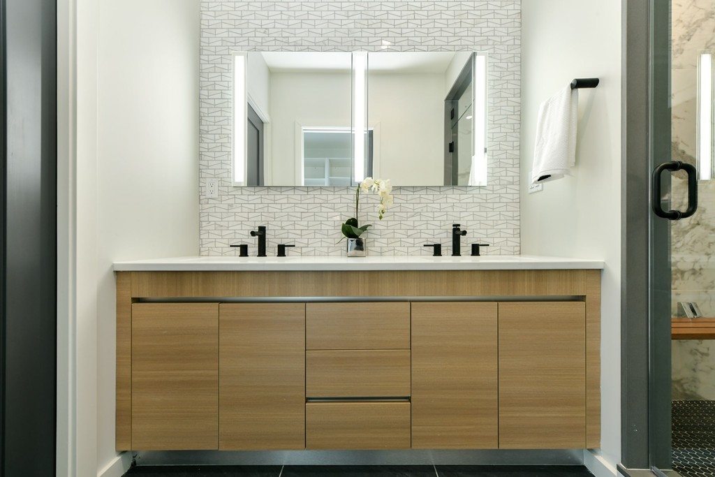 100 A Street, Unit 6 Boston, MA 02127 - Photo 10 of 22