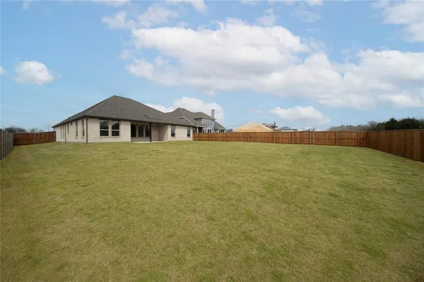 $454,990 | 917 Allegro Avenue, Forney, TX 75126