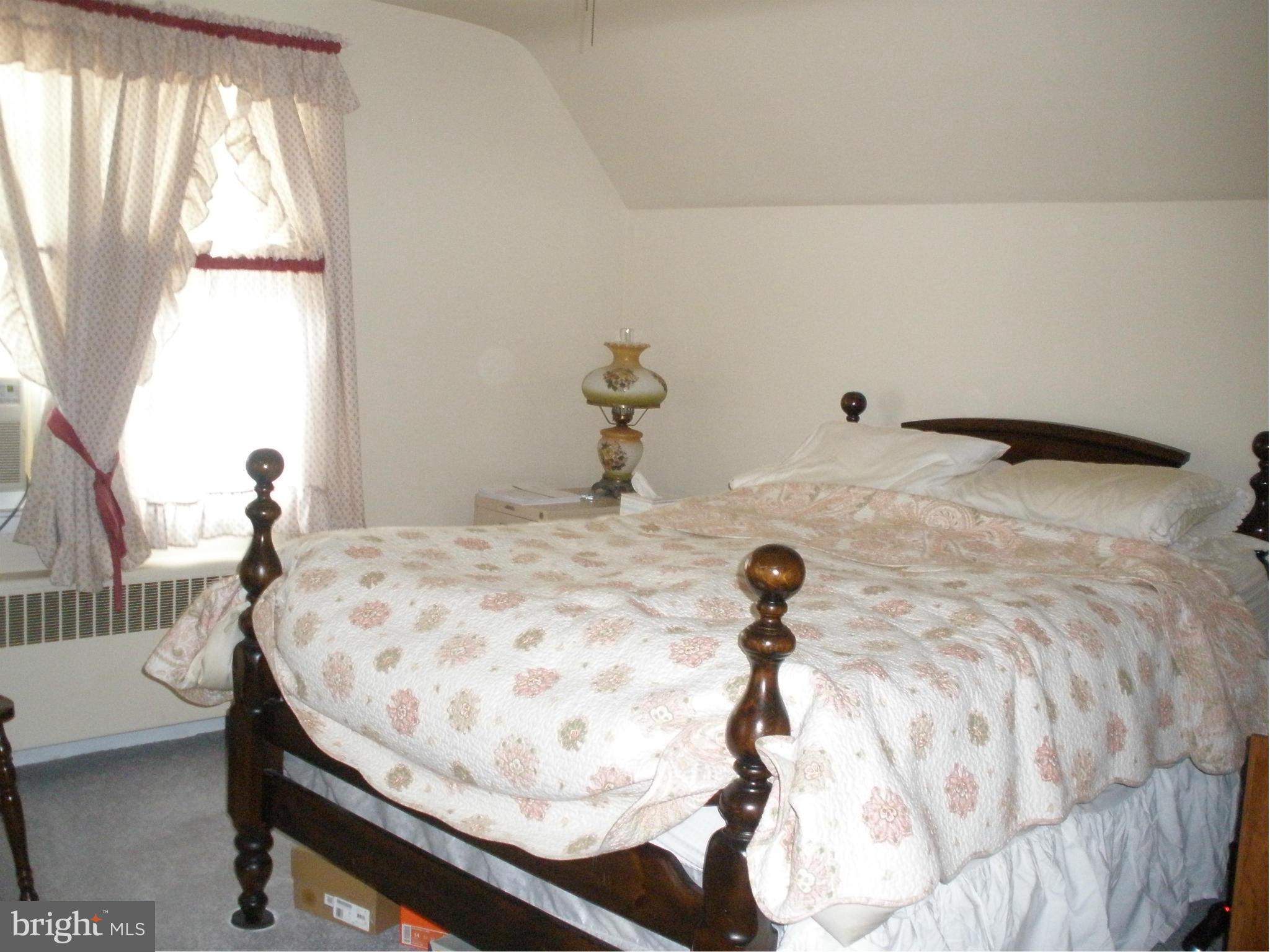 4417 Raspe Avenue Baltimore, MD 21206 - Photo 11 of 22 Bedroom