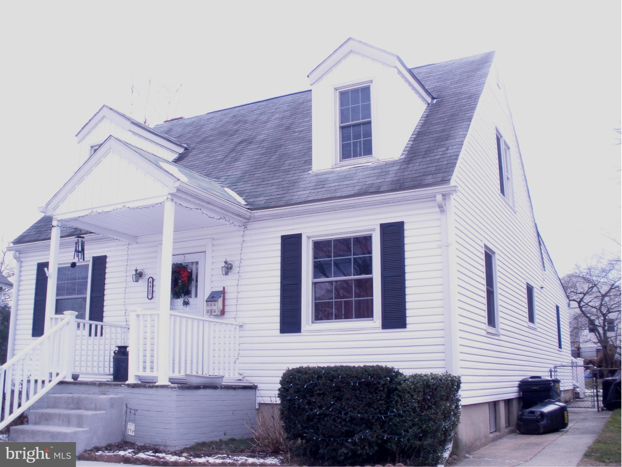4417 Raspe Avenue Baltimore, MD 21206 - Photo 20 of 22 Exterior (Front)