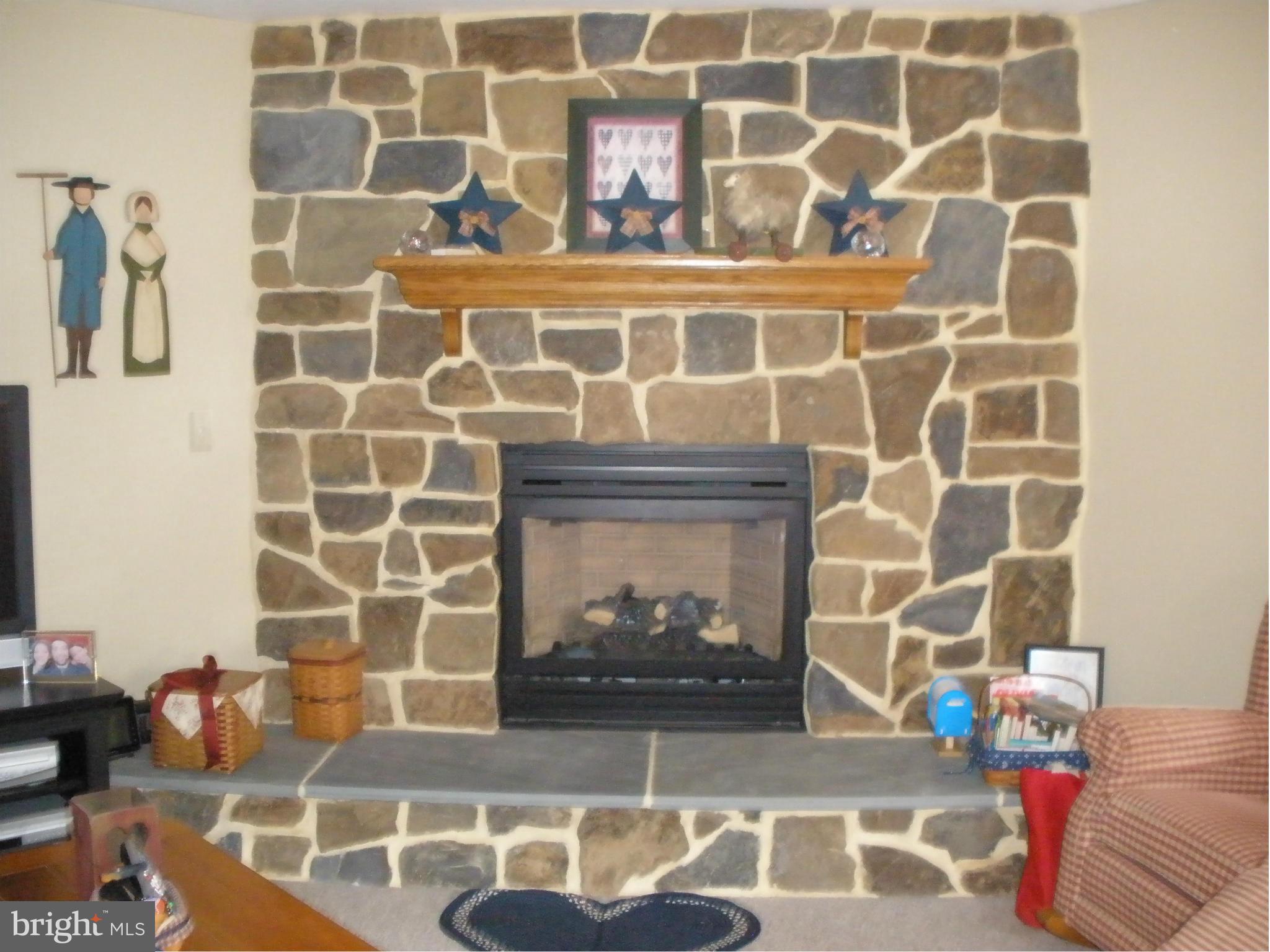 4417 Raspe Avenue Baltimore, MD 21206 - Photo 4 of 22 Family Room
