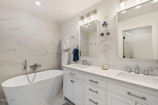 $2,850,000 | 1546 Matterhorn Circle, Unit 4, Vail, CO 81657