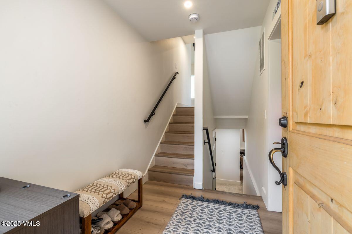 1546 Matterhorn Circle, Unit 4 Vail, CO 81657 - Photo 26 of 33 photo_online_025