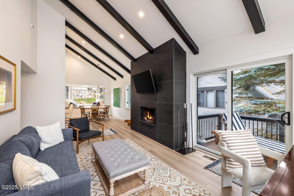 1546 Matterhorn Circle, Unit 4 Vail, CO 81657 - Photo 4 of 33 photo_online_003