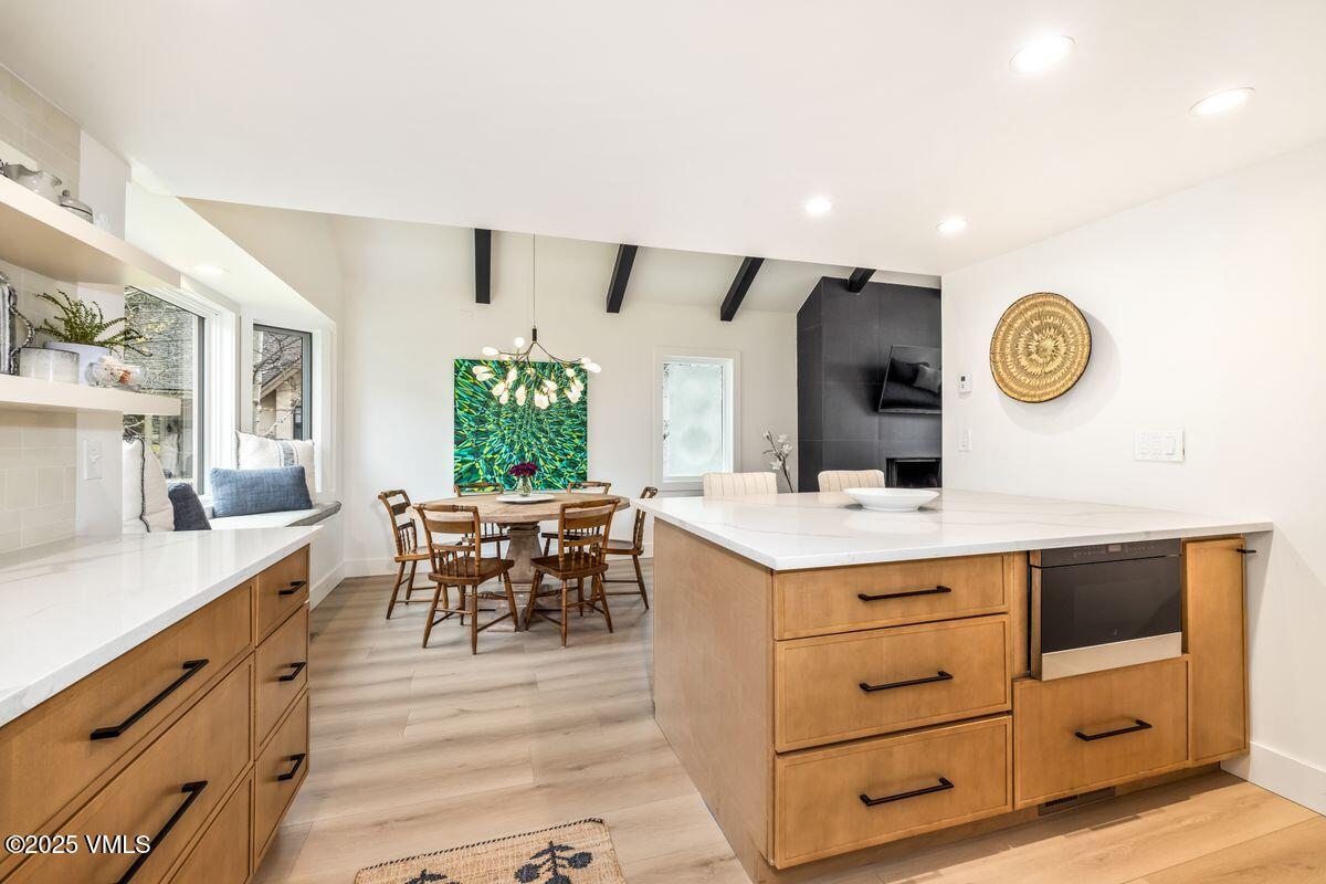 1546 Matterhorn Circle, Unit 4 Vail, CO 81657 - Photo 9 of 33 photo_online_008