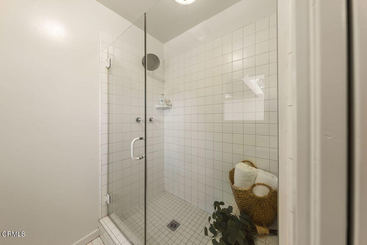 1010 Fairview Road Ojai, CA 93023 - Photo 12 of 24 a bathroom with a shower