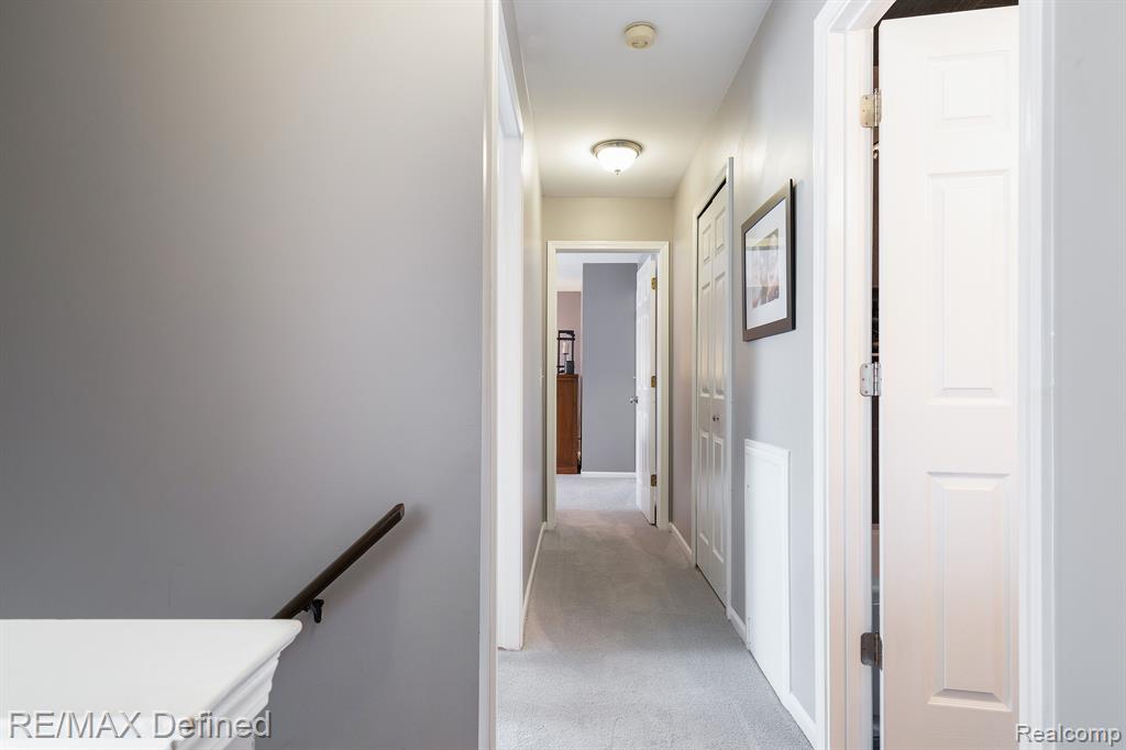 499 Whitney Drive Rochester Hills, MI 48307 - Photo 15 of 43