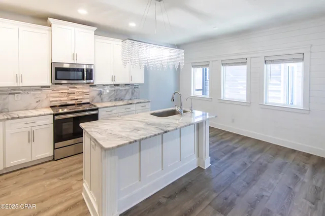 $3,000 | 98 Pura Vida Court, Panama City Beach, FL 32413