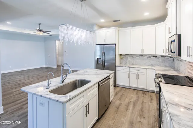 $3,000 | 98 Pura Vida Court, Panama City Beach, FL 32413