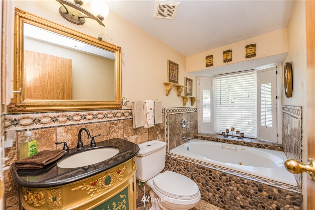 176 Chambers Road Port Angeles, WA 98362 - Photo 28 of 39