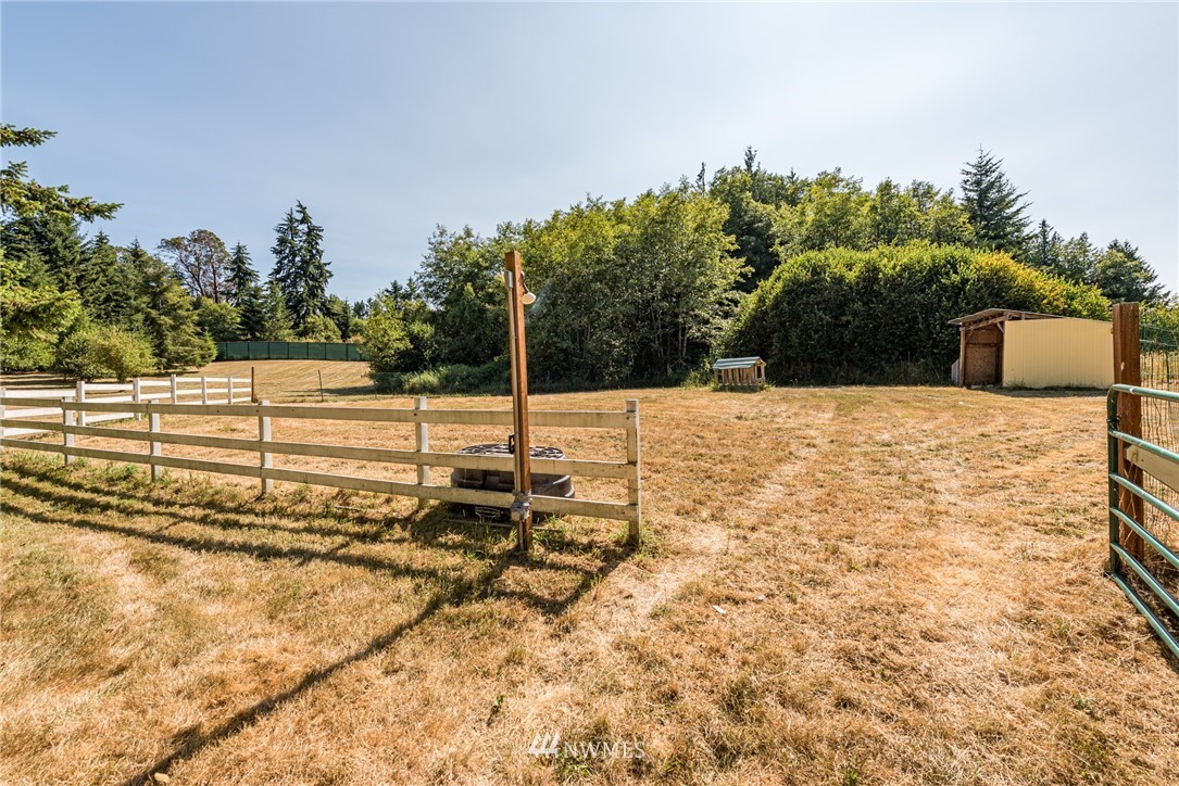176 Chambers Road Port Angeles, WA 98362 - Photo 36 of 39