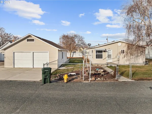 $270,000 | 2106 Colorado Place, Baker City, OR 97814