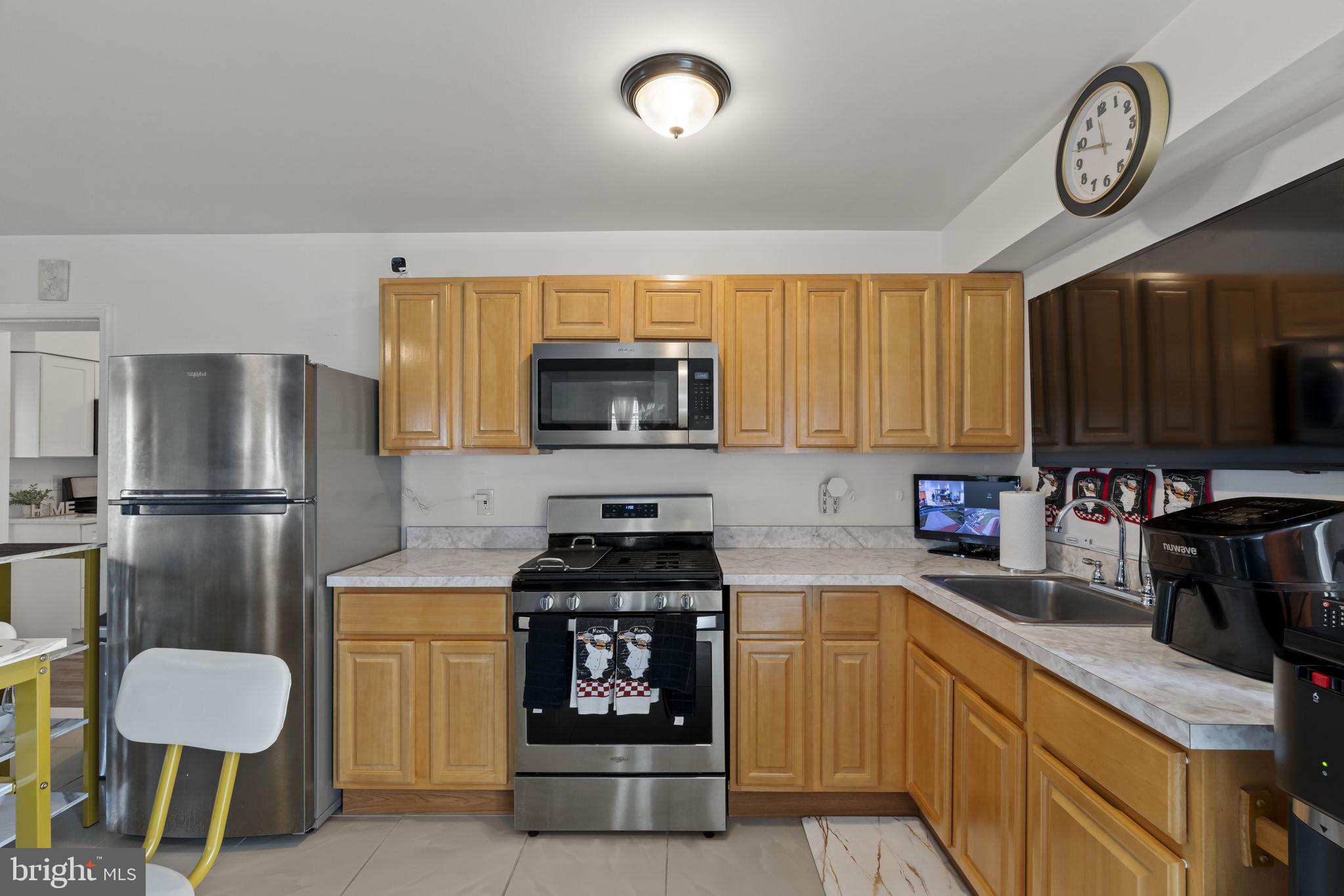 87 Hampton Gate Drive Sicklerville, NJ 08081 - Photo 18 of 43