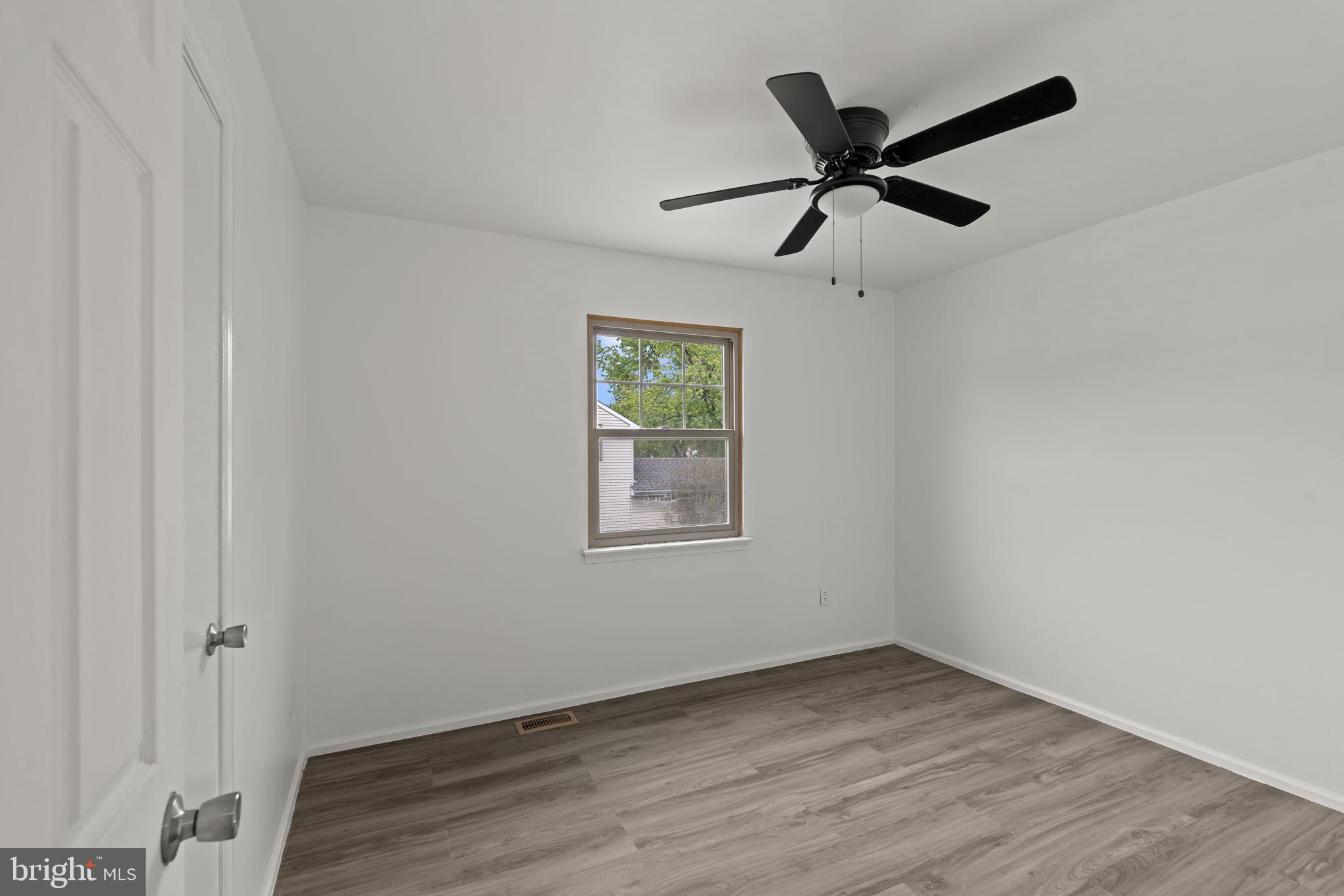 87 Hampton Gate Drive Sicklerville, NJ 08081 - Photo 31 of 43