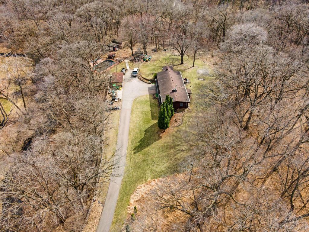 17125 Stodola Road Minnetonka, MN 55345 - Photo 6 of 15
