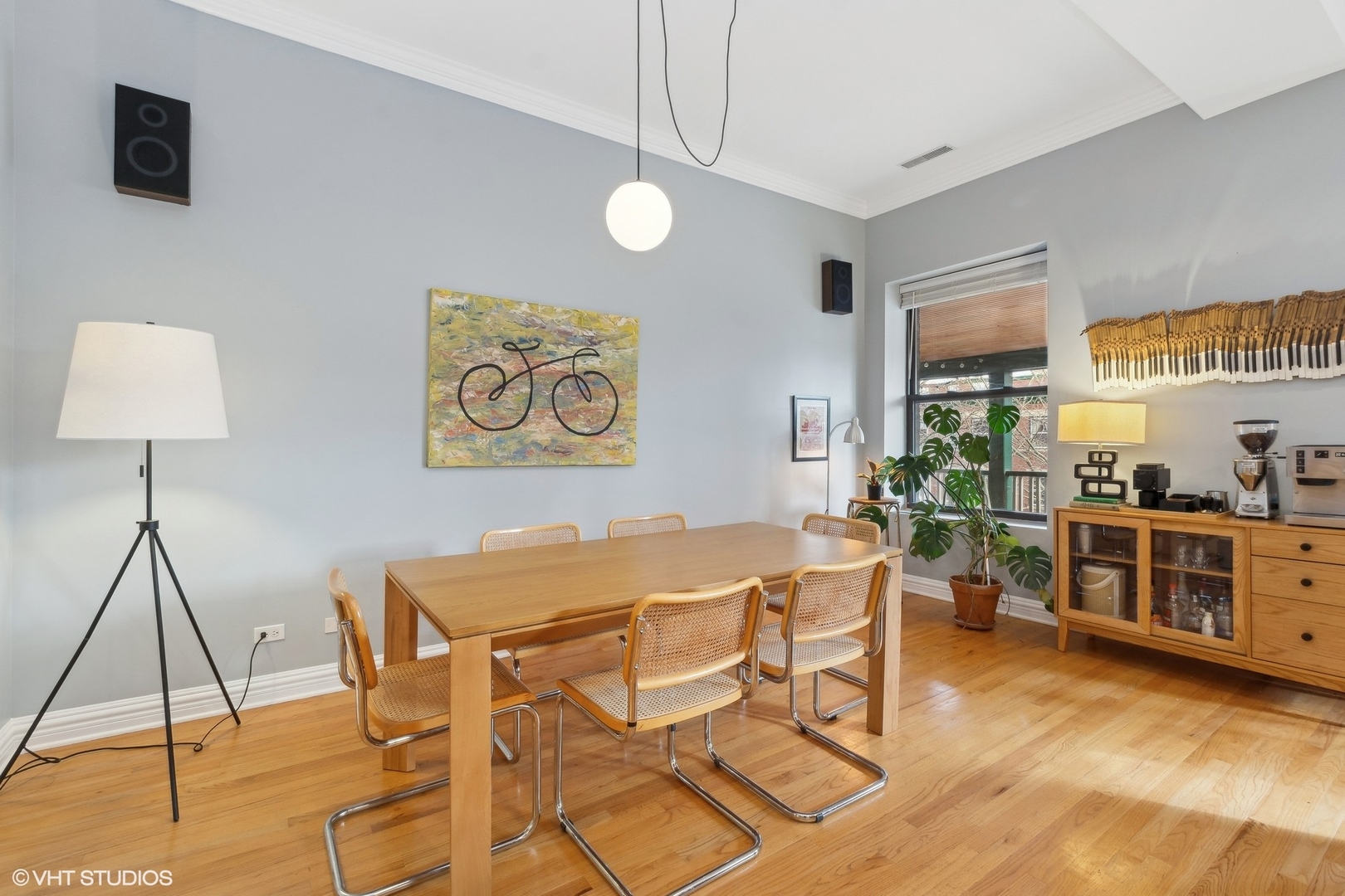 4626 North Racine Avenue, Unit 3 Chicago, IL 60640 - Photo 3 of 21 Gallery Image 3