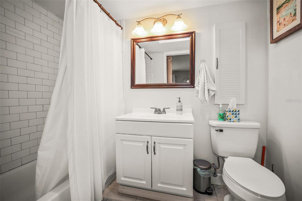985 Gulf View Boulevard Dunedin, FL 34698 - Photo 37 of 52