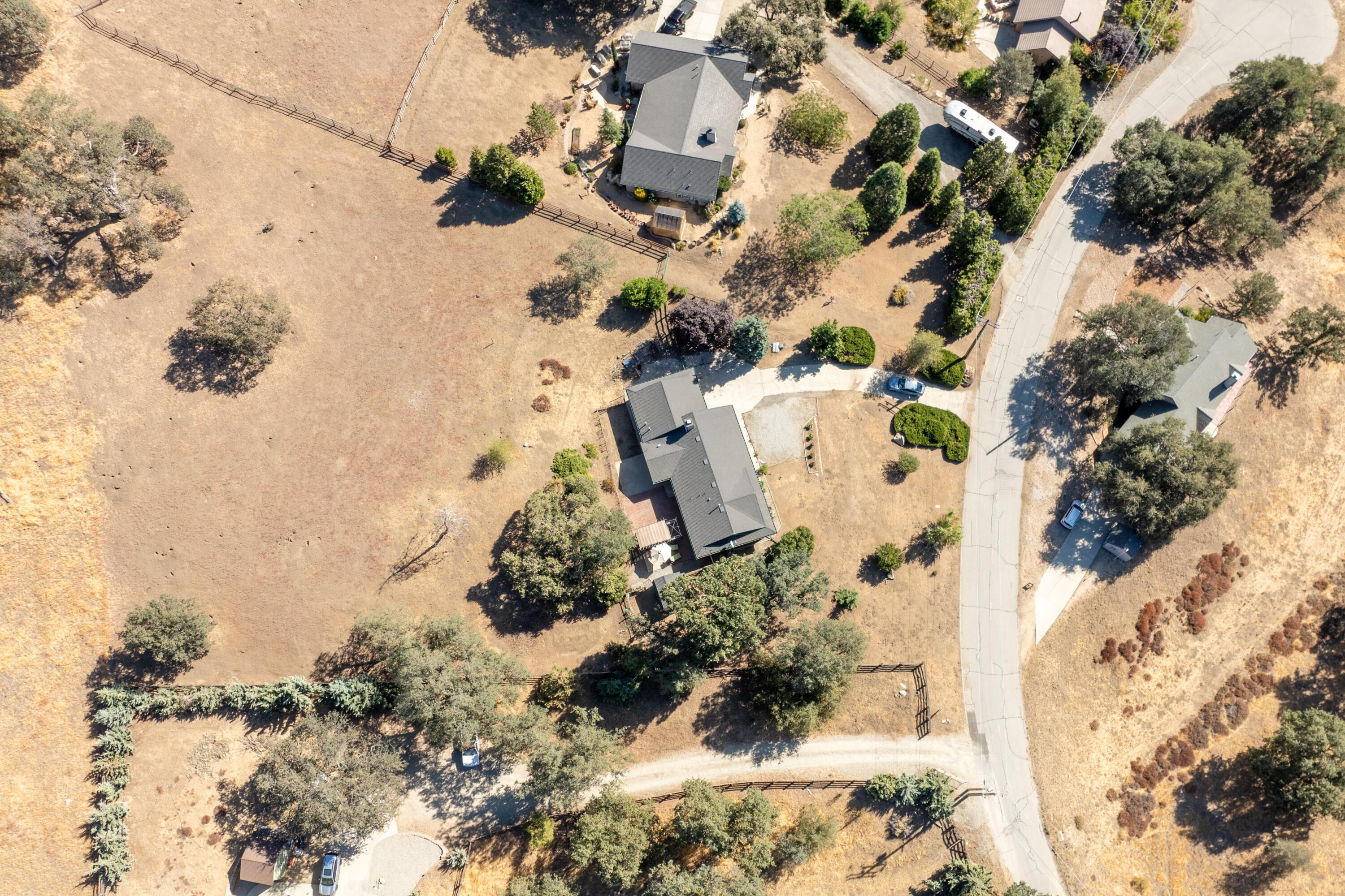 25801 Cumberland Road Tehachapi, CA 93561 - Photo 26 of 35