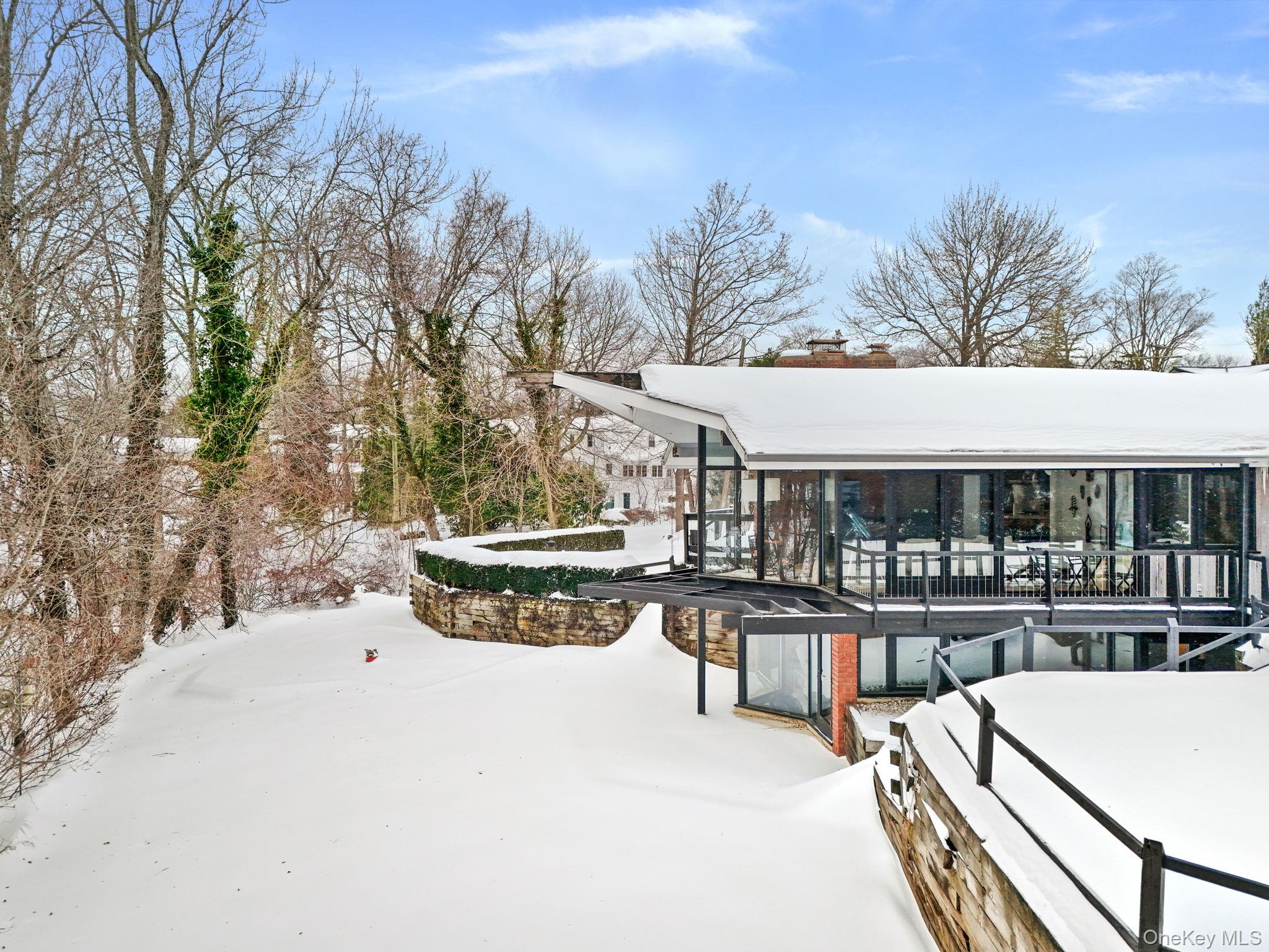 10 Lincoln Road Scarsdale, NY 10583 - Photo 32 of 34