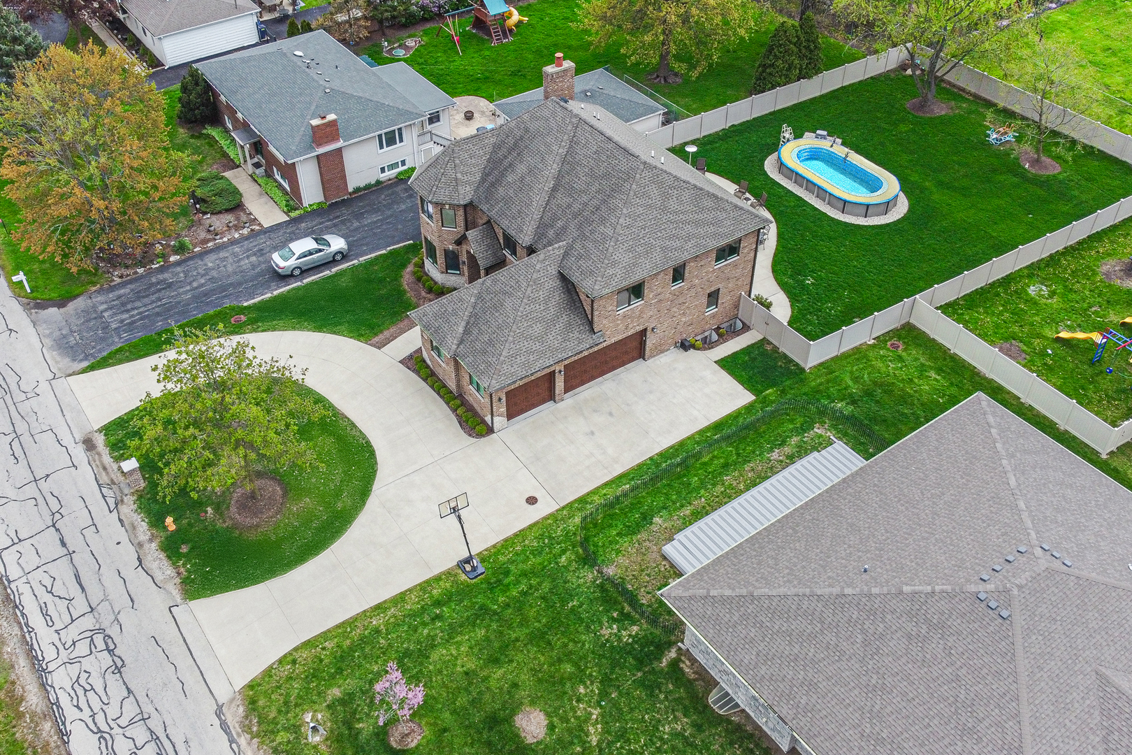 915 Forestview Road Addison, IL 60101 - Photo 49 of 49 an aerial view of a house