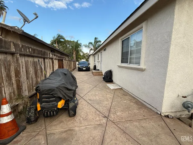 $315,000 | Undisclosed Address, Bakersfield, CA 93304