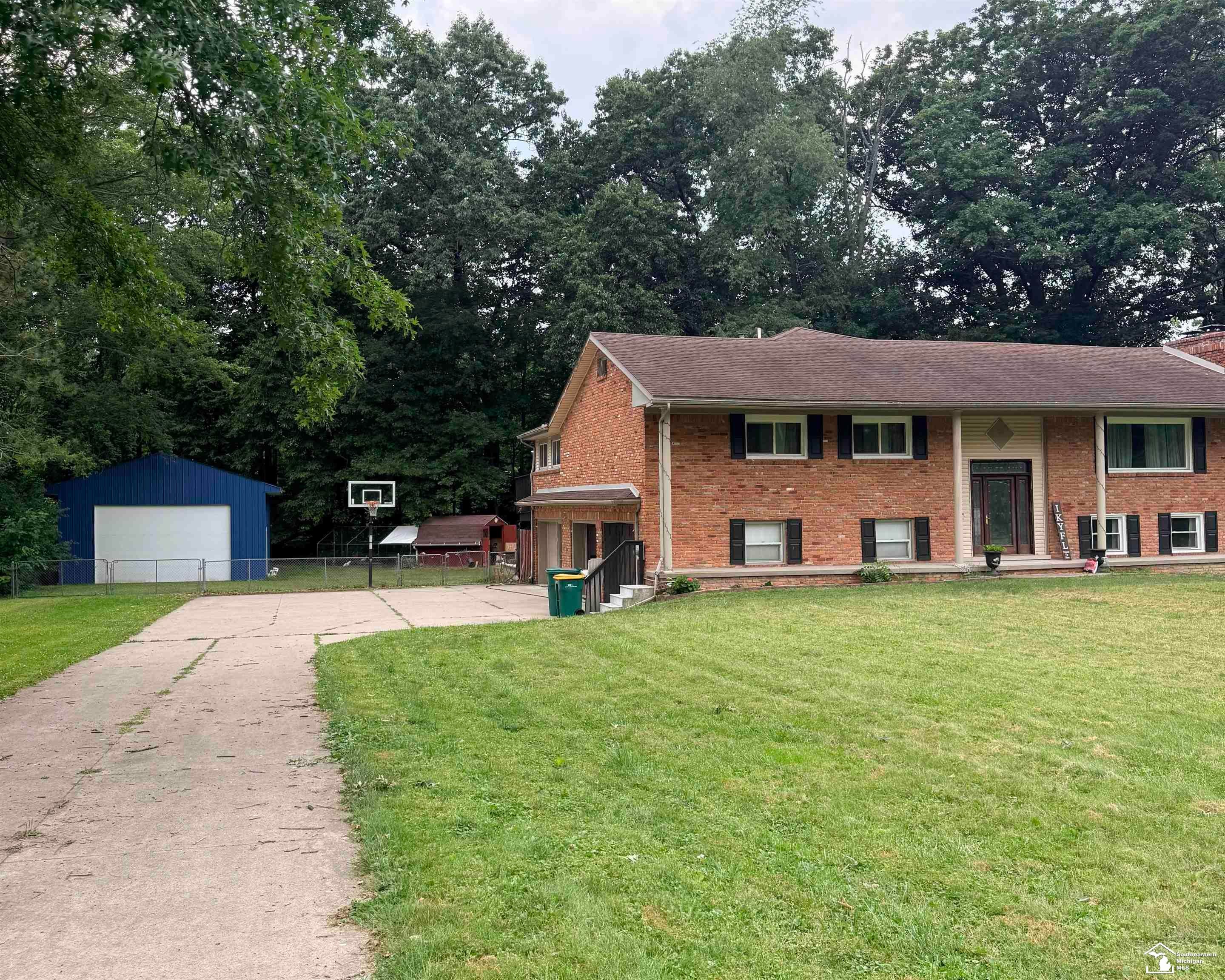 14510 Hannan Road Romulus, MI 48174 - Photo 2 of 30 Gallery Image 2