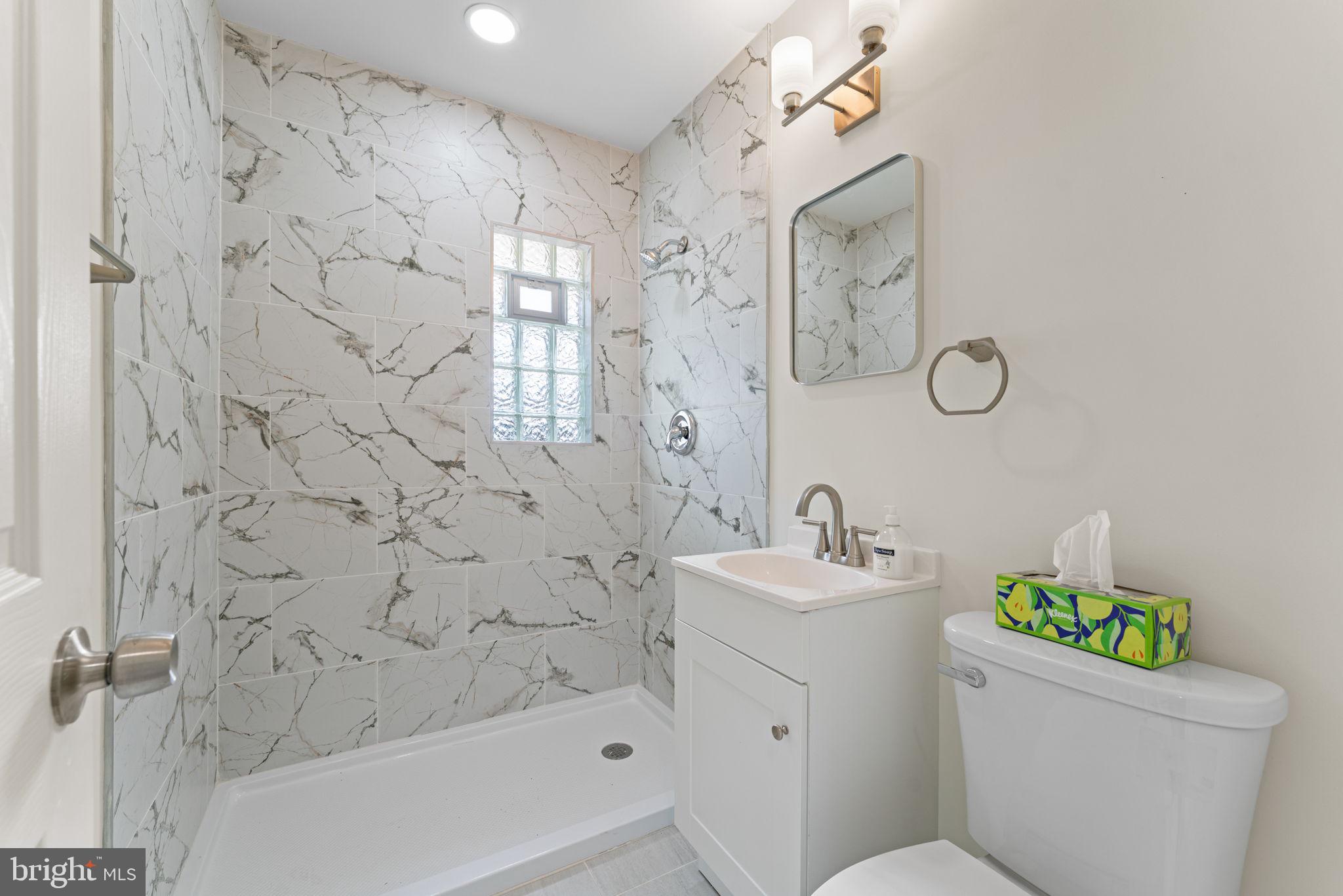 7407 Kelvin Place Springfield, VA 22151 - Photo 8 of 19