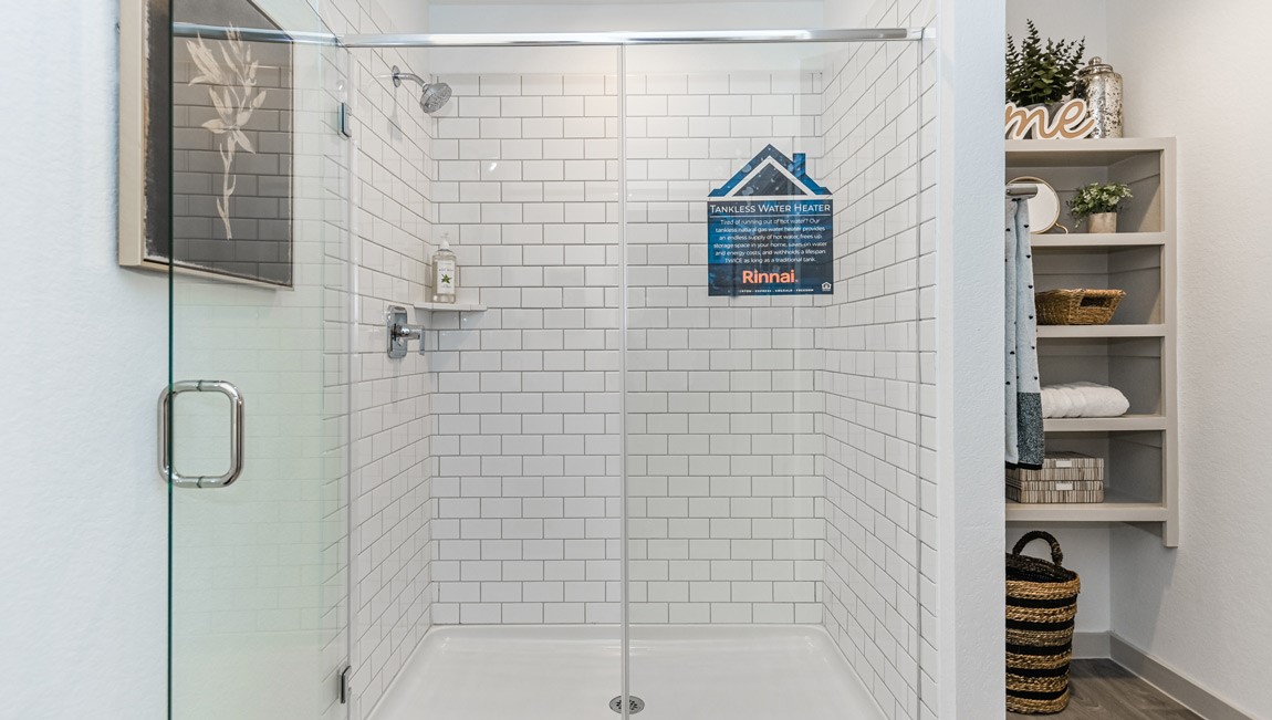 7918 Murciana Drive Rosharon, TX 77583 - Photo 17 of 21 a bathroom with a shower