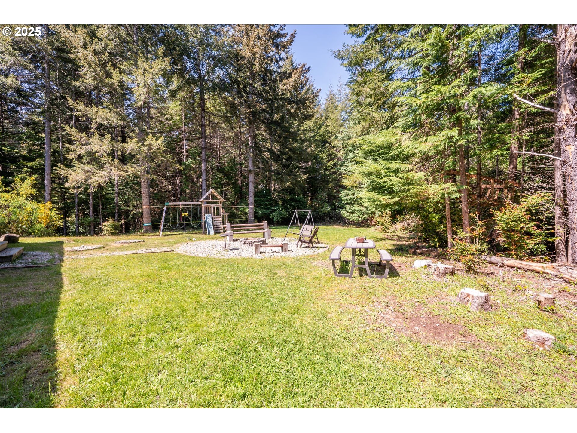 56502 Tom Smith Road Bandon, OR 97411 - Photo 11 of 46