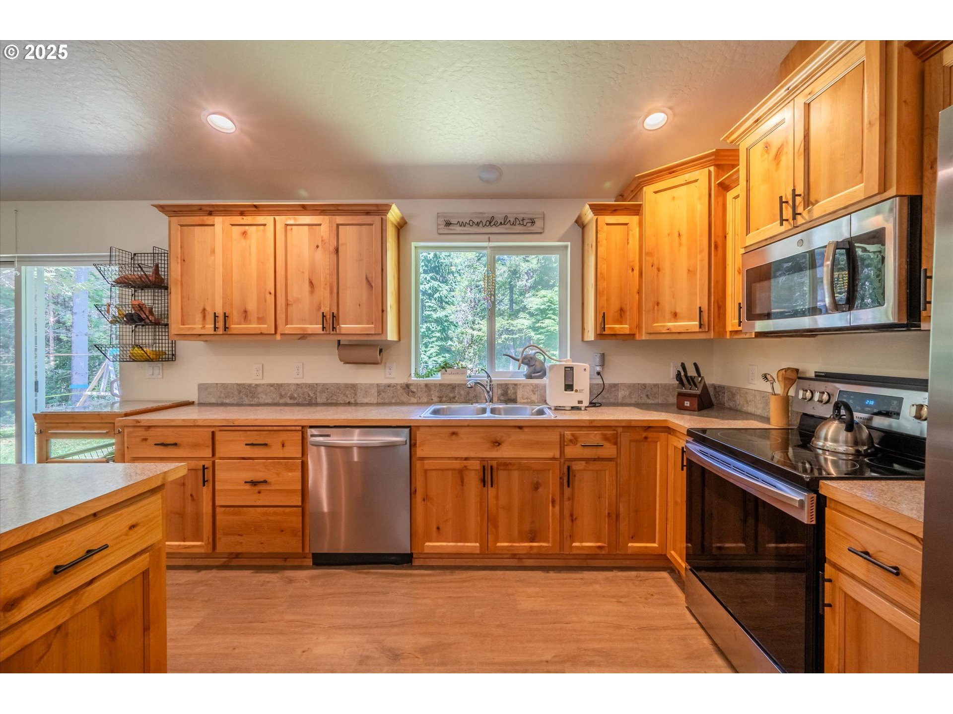 56502 Tom Smith Road Bandon, OR 97411 - Photo 17 of 46