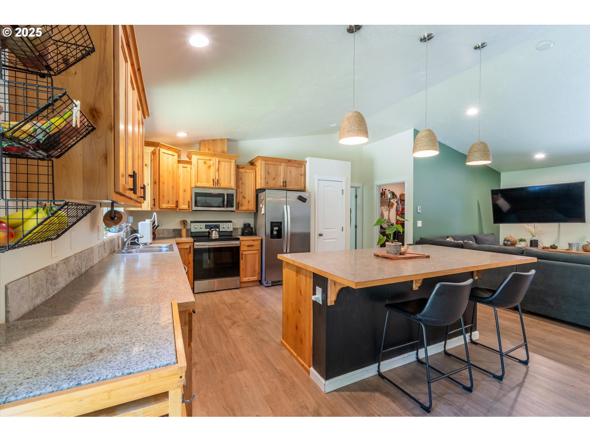 56502 Tom Smith Road Bandon, OR 97411 - Photo 20 of 46