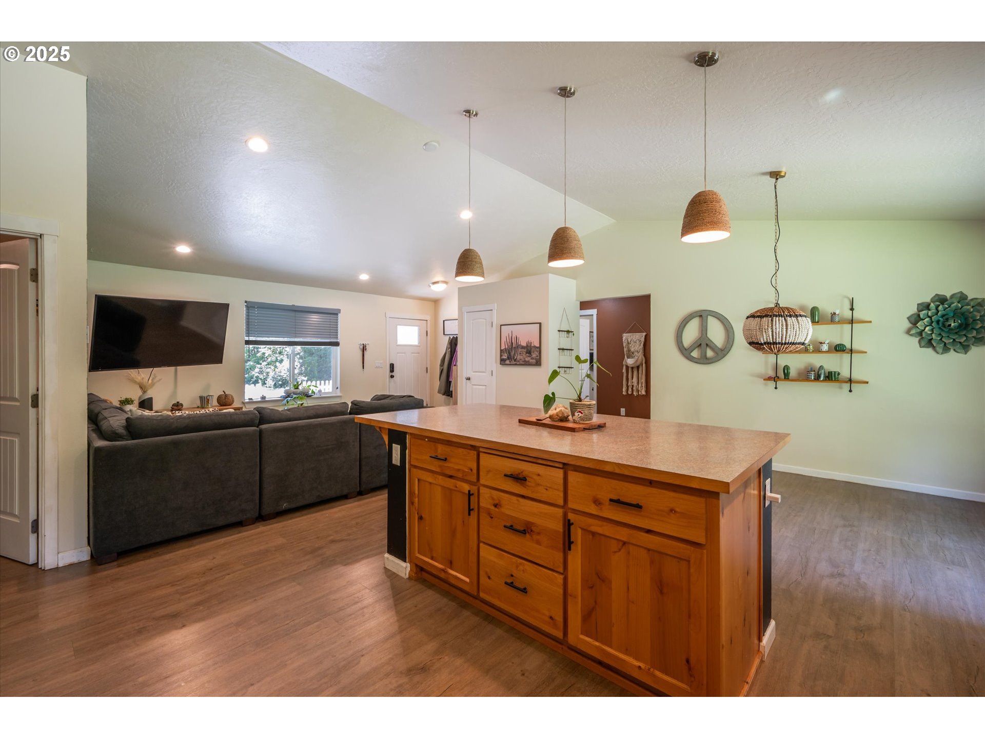 56502 Tom Smith Road Bandon, OR 97411 - Photo 21 of 46