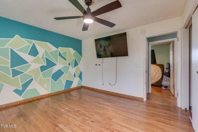 $240,000 | 105 Hedge Drive, Kingsport, TN 37660