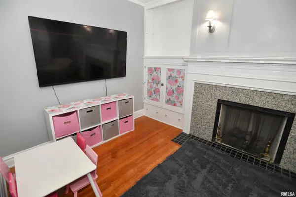 $449,000 | 1515 Northeast Glen Oak Avenue, Peoria, IL 61603