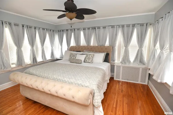 $449,000 | 1515 Northeast Glen Oak Avenue, Peoria, IL 61603