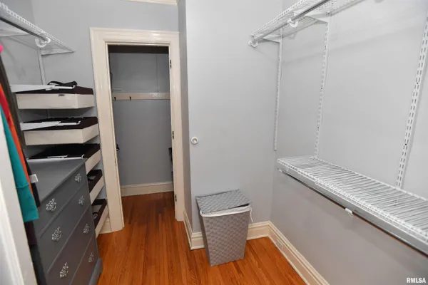 $449,000 | 1515 Northeast Glen Oak Avenue, Peoria, IL 61603