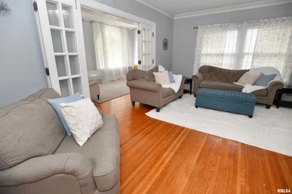 $449,000 | 1515 Northeast Glen Oak Avenue, Peoria, IL 61603