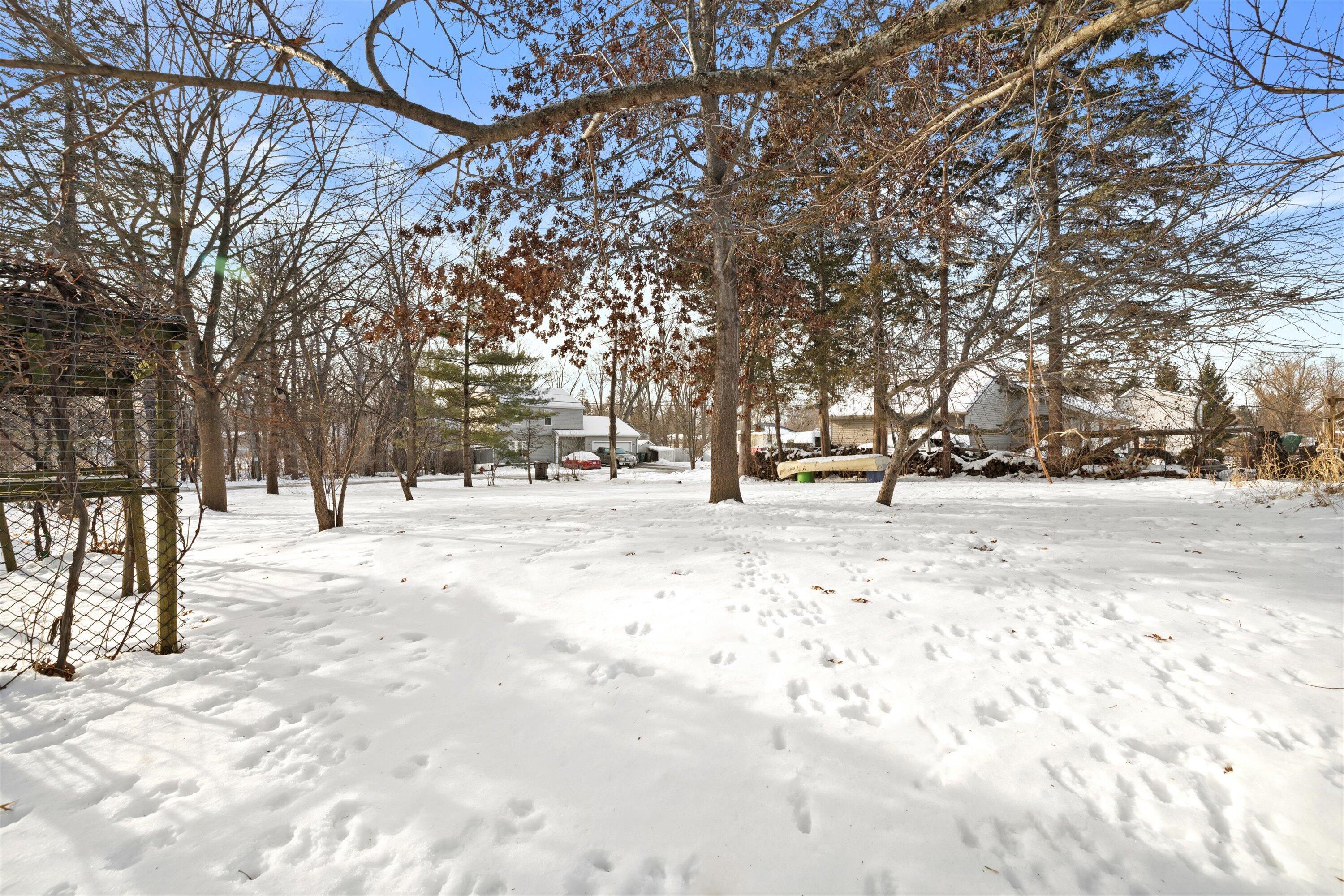 W862 Florence Road Bloomfield, WI 53128 - Photo 31 of 40 04-IMG_0009