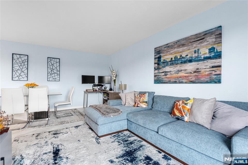 4 Horizon Road, Unit 1031 Fort Lee, NJ 07024 - Photo 6 of 18