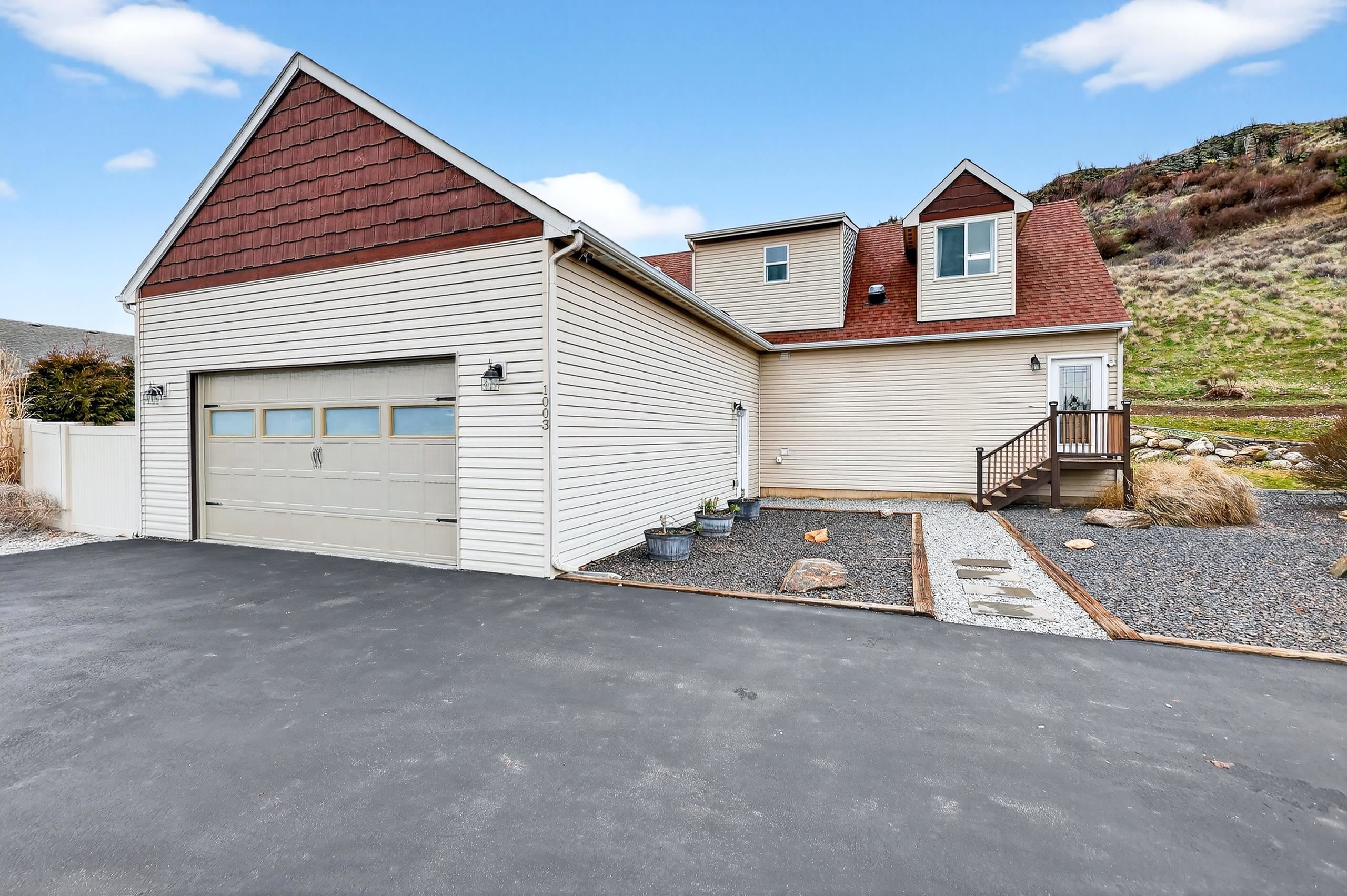 1003 South Henry Road Greenacres, WA 99016 - Photo 6 of 50