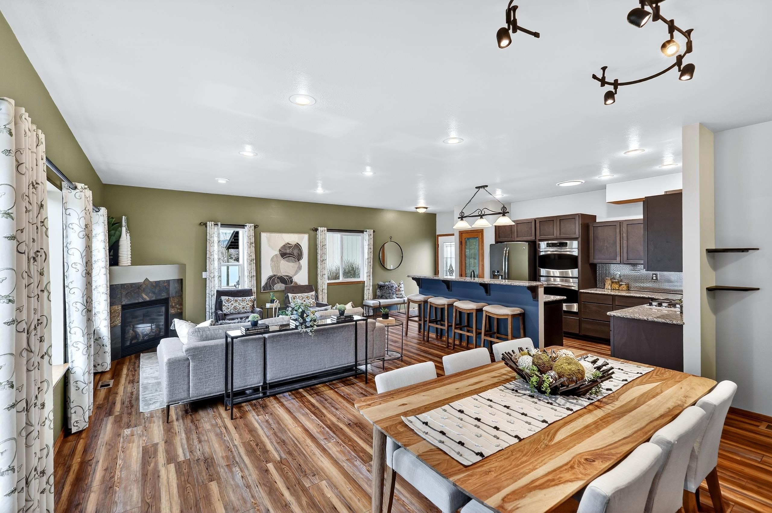 1003 South Henry Road Greenacres, WA 99016 - Photo 8 of 50