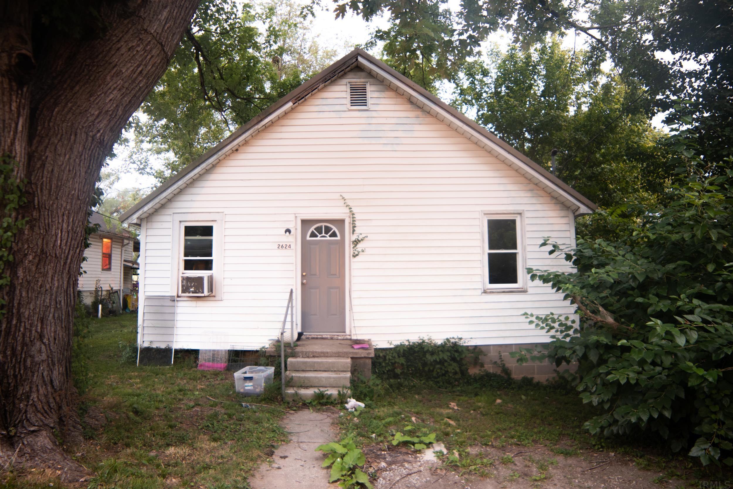 2624 R Street Bedford, IN 47421 - Photo 1 of 17 Gallery Image 1