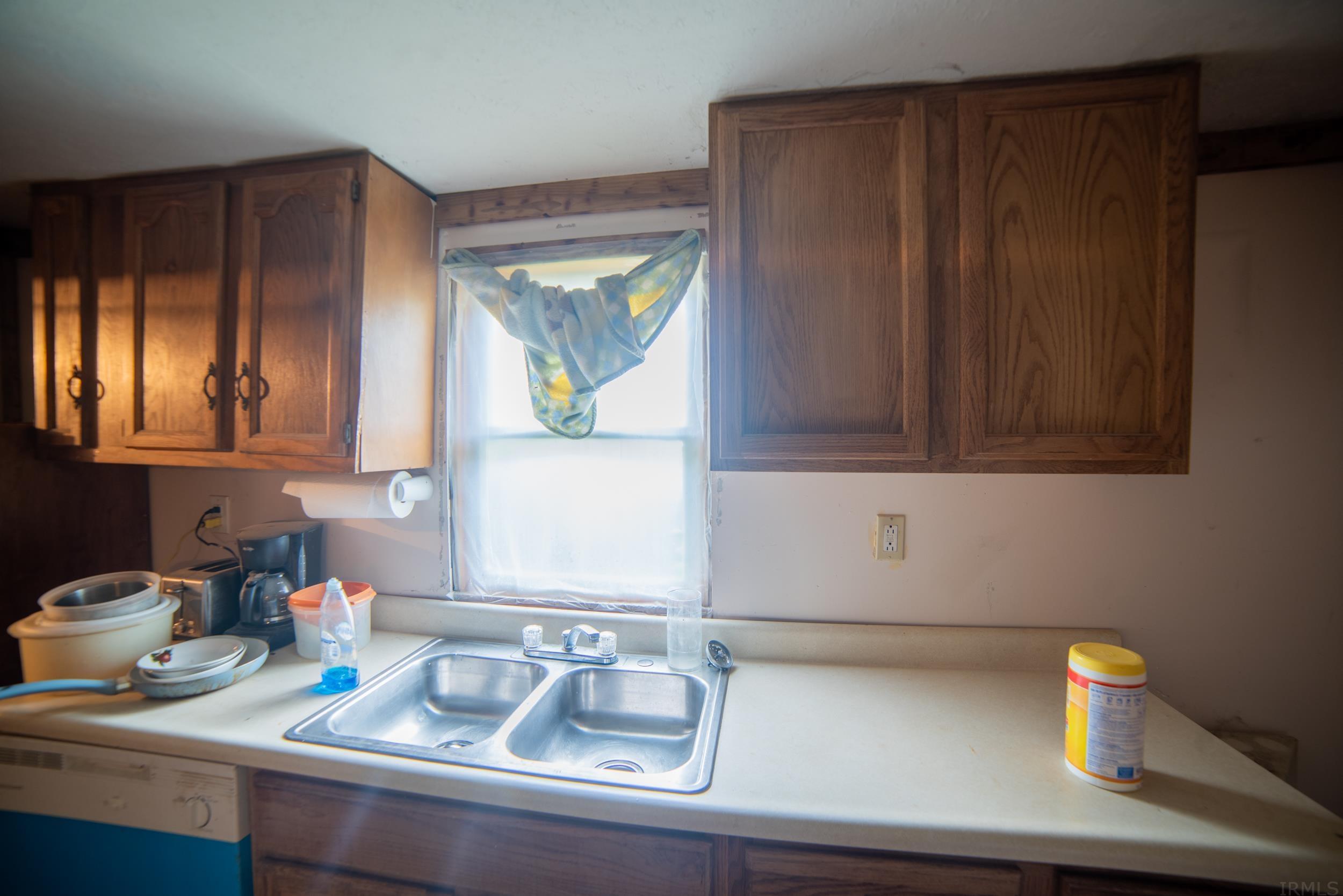 2624 R Street Bedford, IN 47421 - Photo 5 of 17 Gallery Image 5