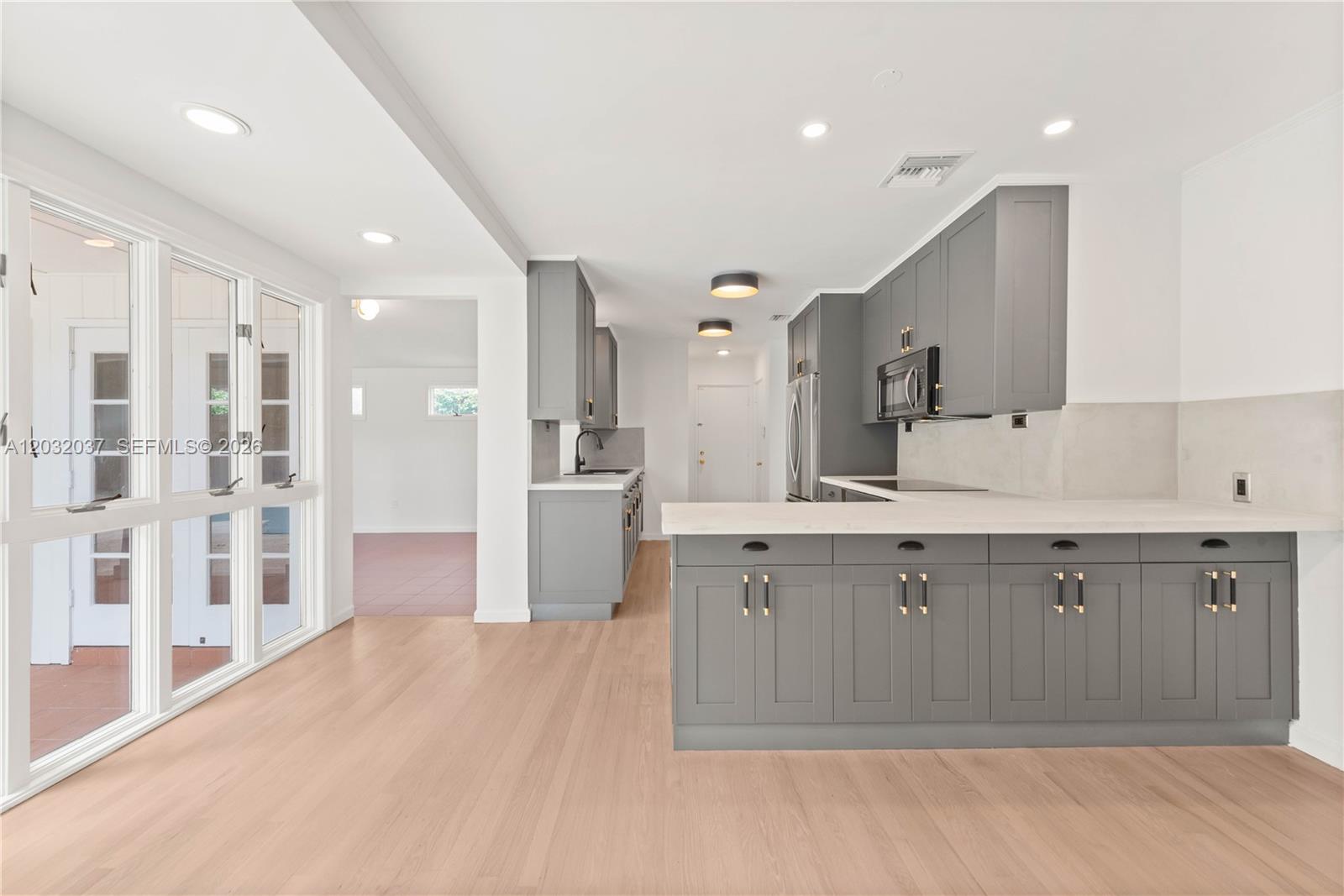 440 Southwest 29th Road Miami, FL 33129 - Photo 22 of 29