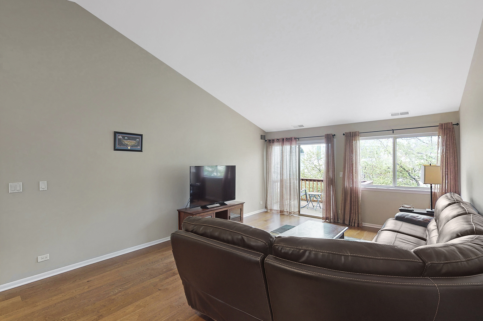 8120 Ripple Ridge, Unit 8120 Darien, IL 60561 - Photo 13 of 31