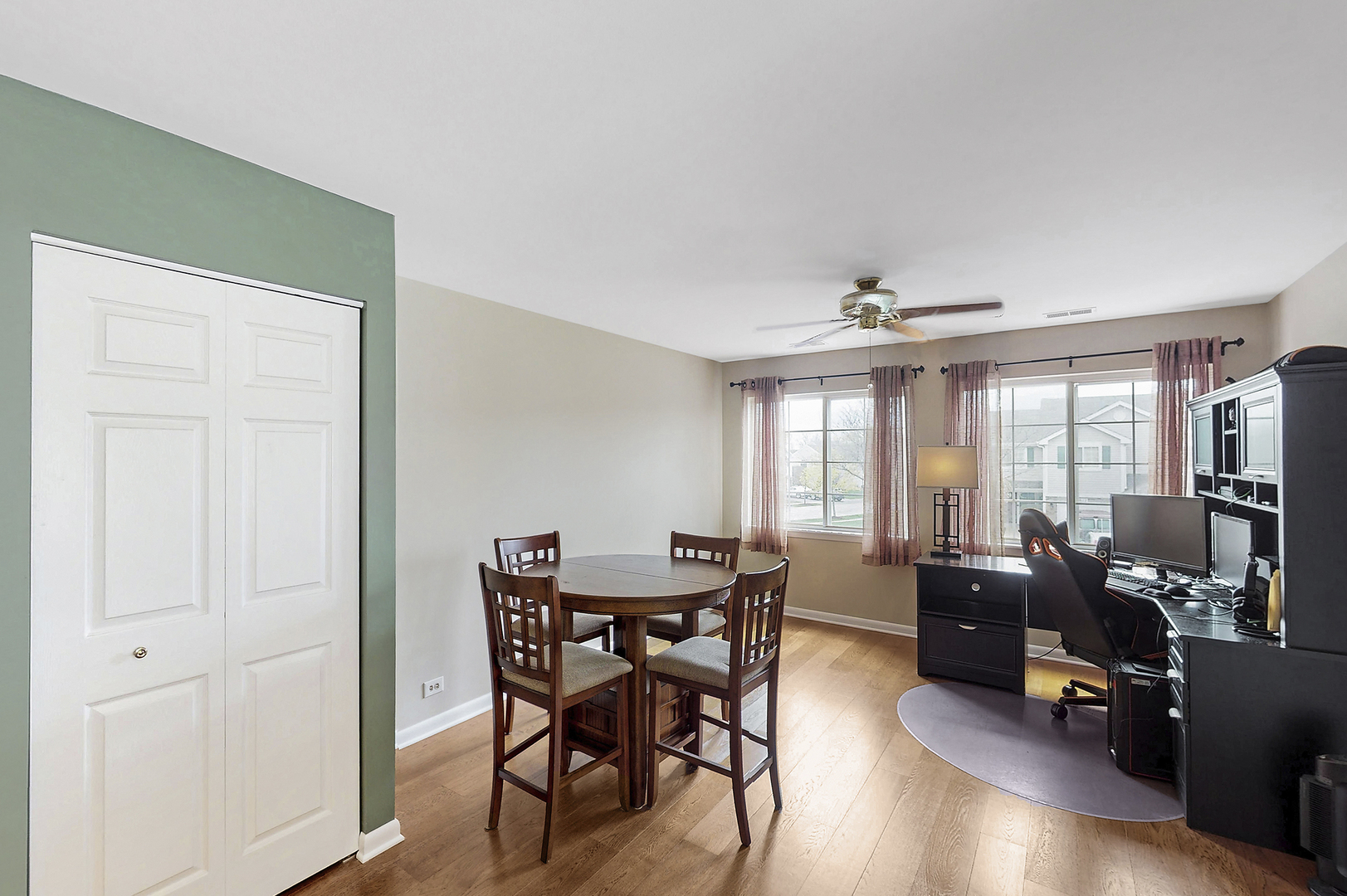 8120 Ripple Ridge, Unit 8120 Darien, IL 60561 - Photo 9 of 31