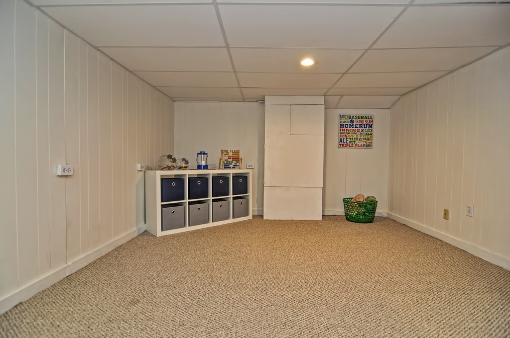 77 Joseph Road Framingham, MA 01701 - Photo 18 of 27 Gallery Image 18